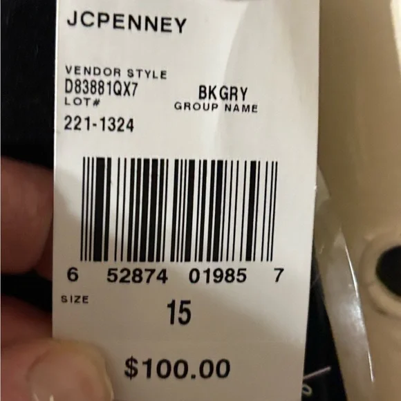 Black and Gray Floral Dress - Picture 9 of 9